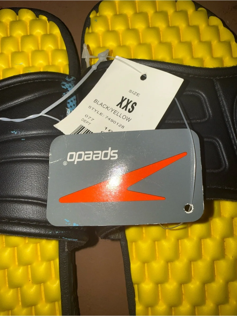 Speedo Black & Yellow Textured Slide Sandals